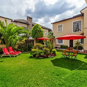 La Cartuja 4* Quito